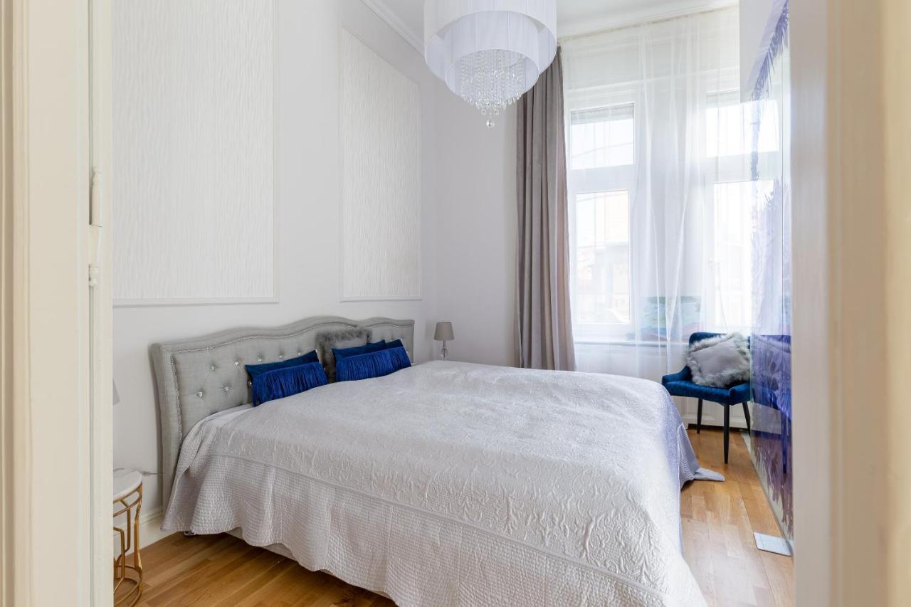 Designer Luxury Home In The Jewish Quarter Budapeste Exterior foto