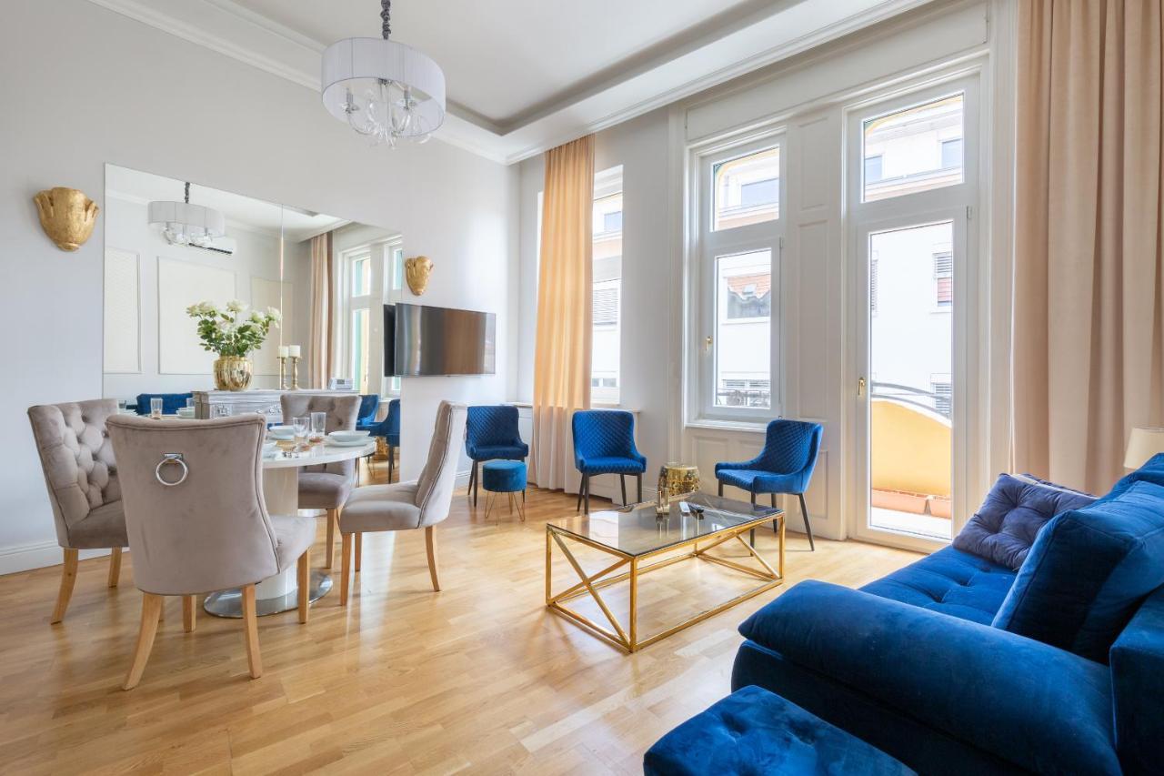 Designer Luxury Home In The Jewish Quarter Budapeste Exterior foto
